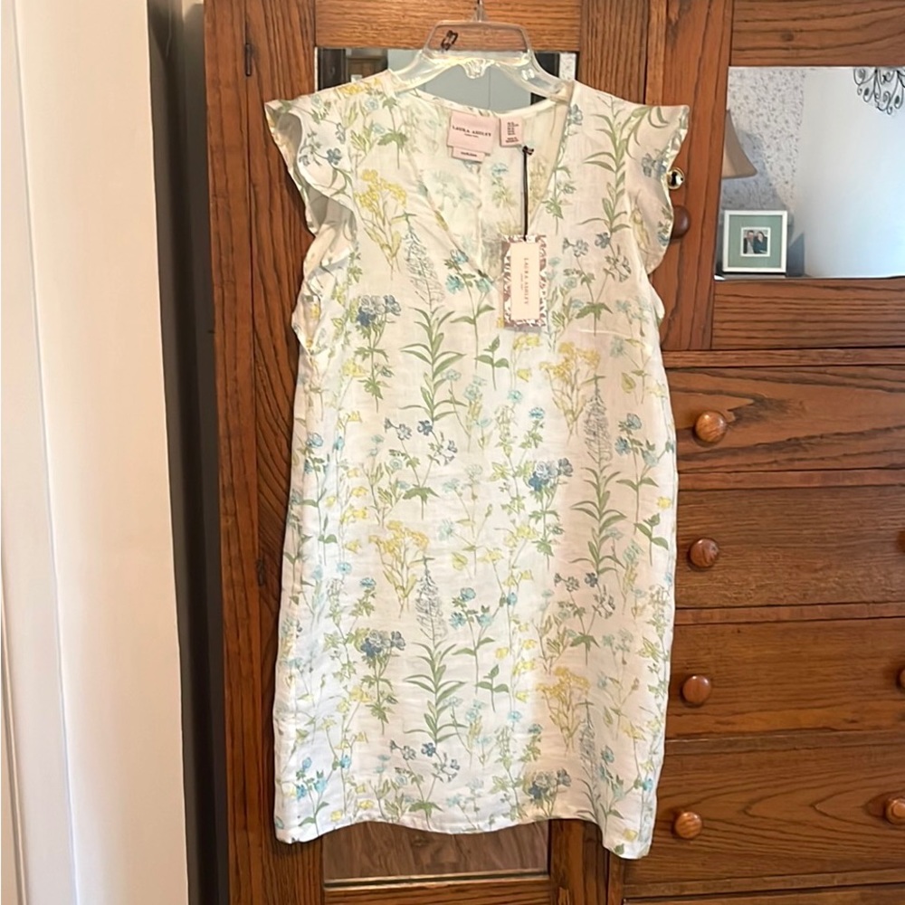 Laura Ashley XS Flutter Sleeve Dress